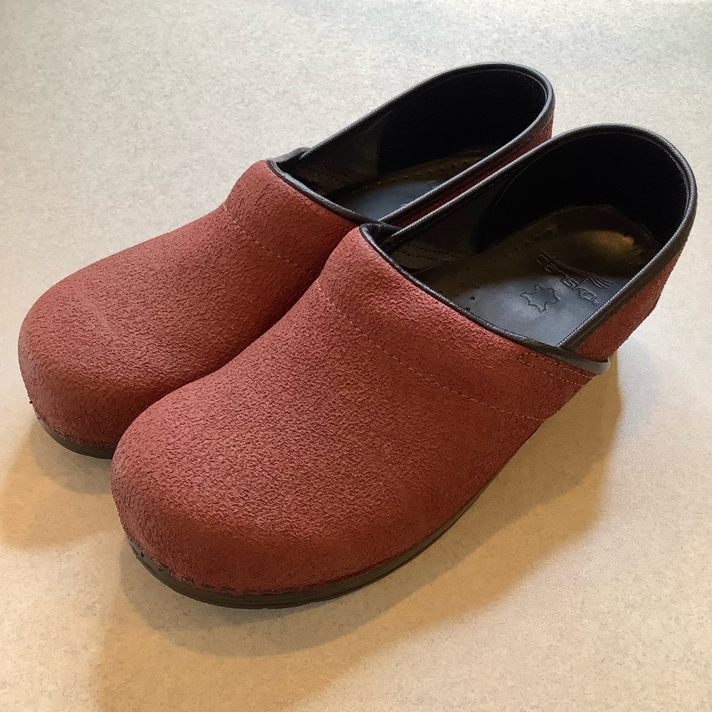 Dansko Shoes 41 Professional Brick Red